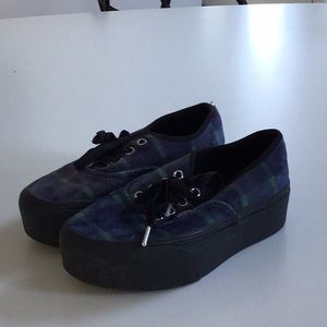 Women’s van platforms